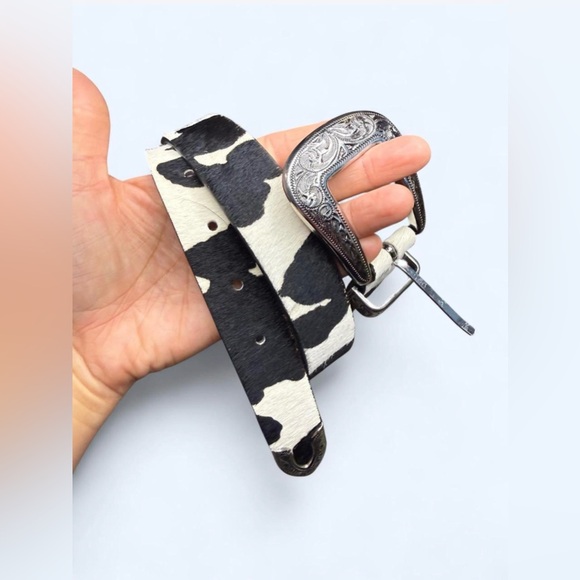 Black and White Animal Print Belt with Silver Buckle - Picture 7 of 7